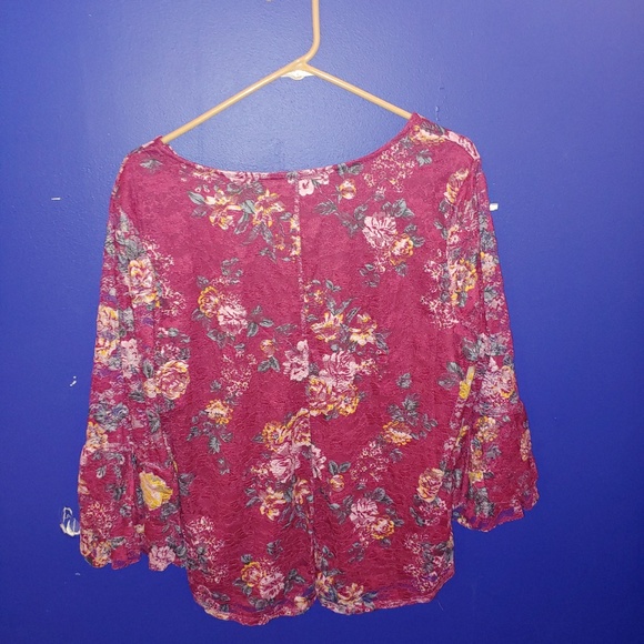 Blouse - Picture 2 of 2